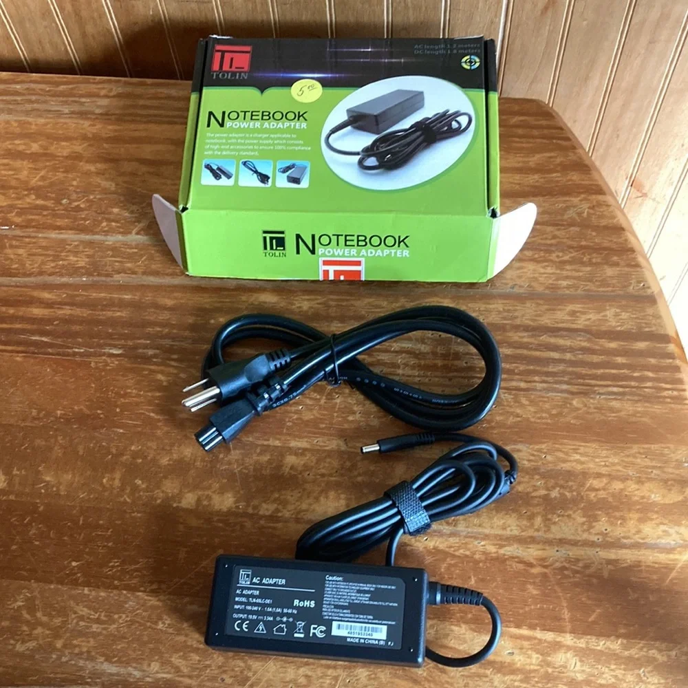 NIB Tolin notebook AC power adapter